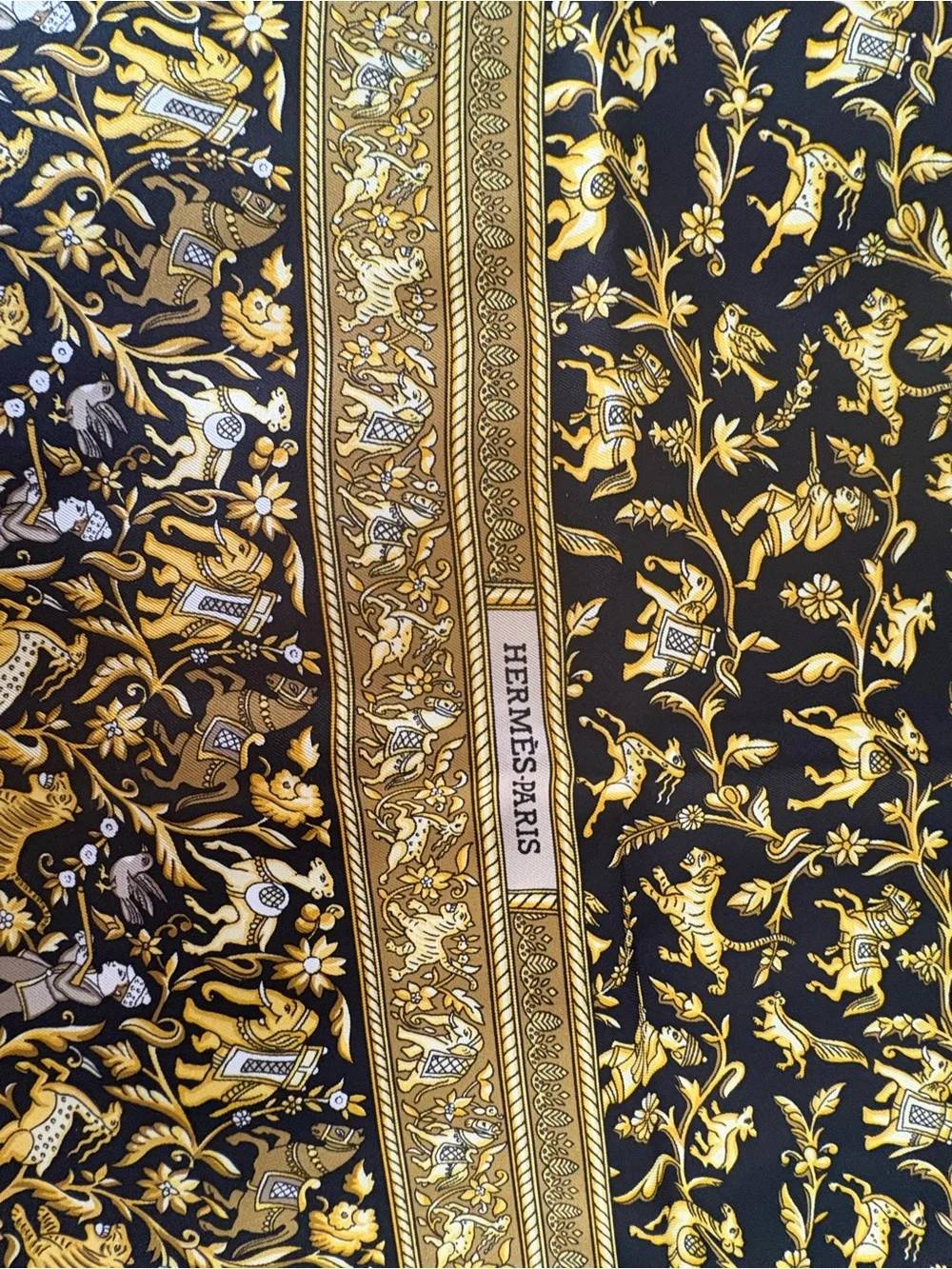 Hermès Chasse en Inde Silk Carré 90 Scarf Black Gold Michel Duchêne
